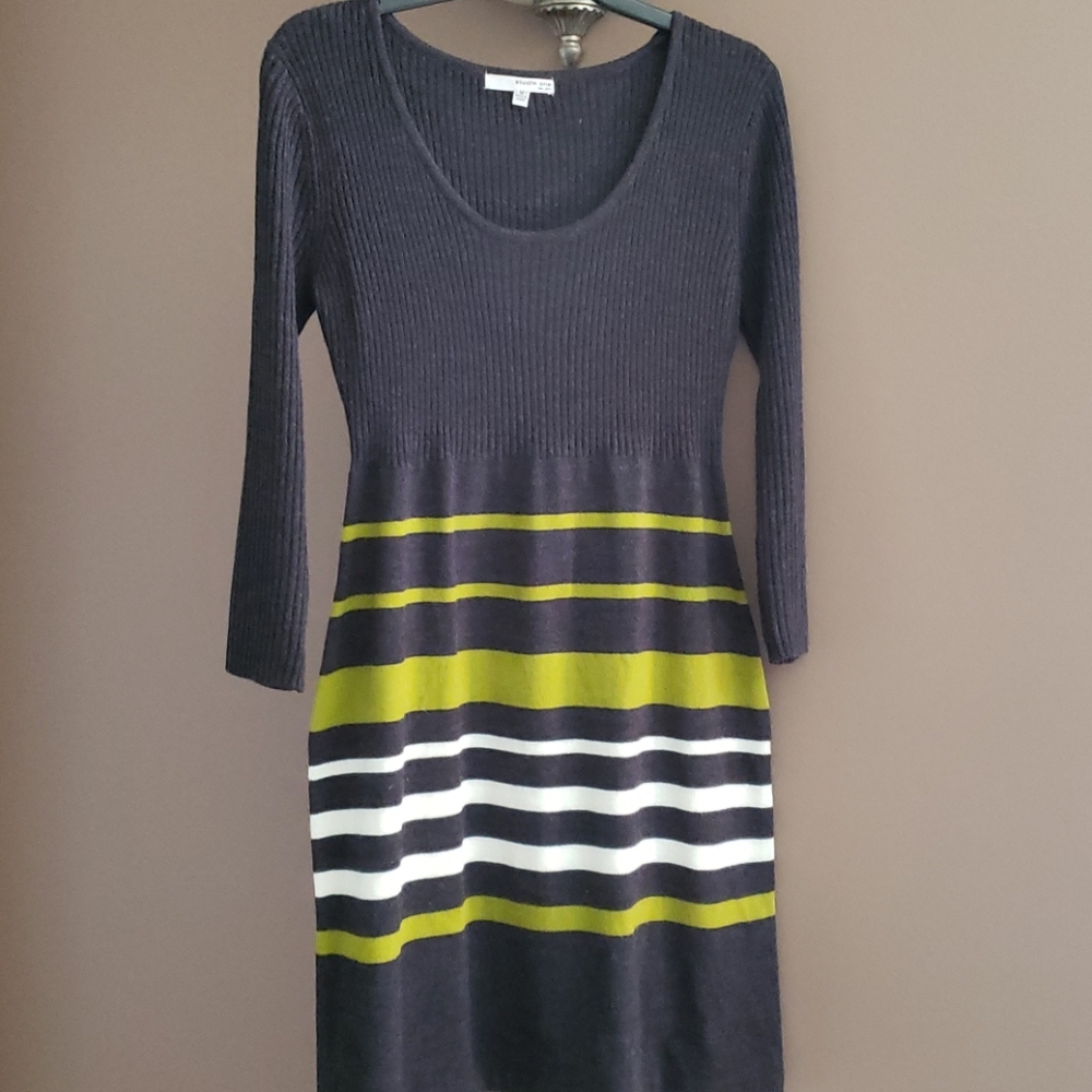Ladies dress